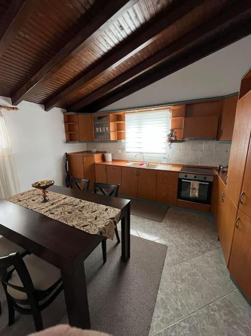 The Penthouse Kastoria Apartment Екстериор снимка
